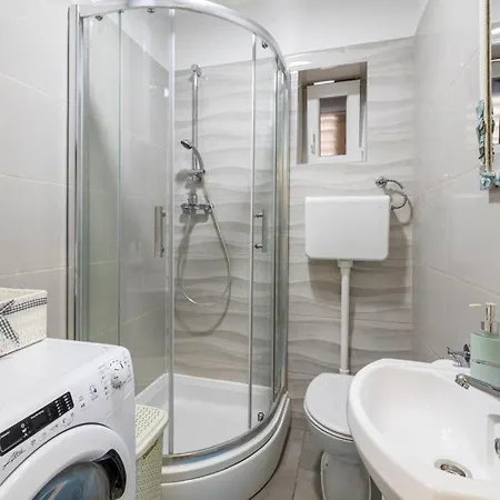 Josko - Combine Parking&beach&old Town Appartement Split